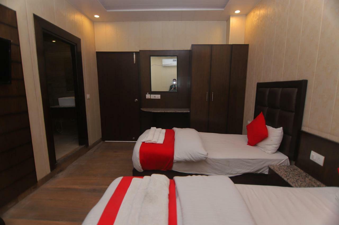 Hotel Sk International Rishikesh Exterior photo