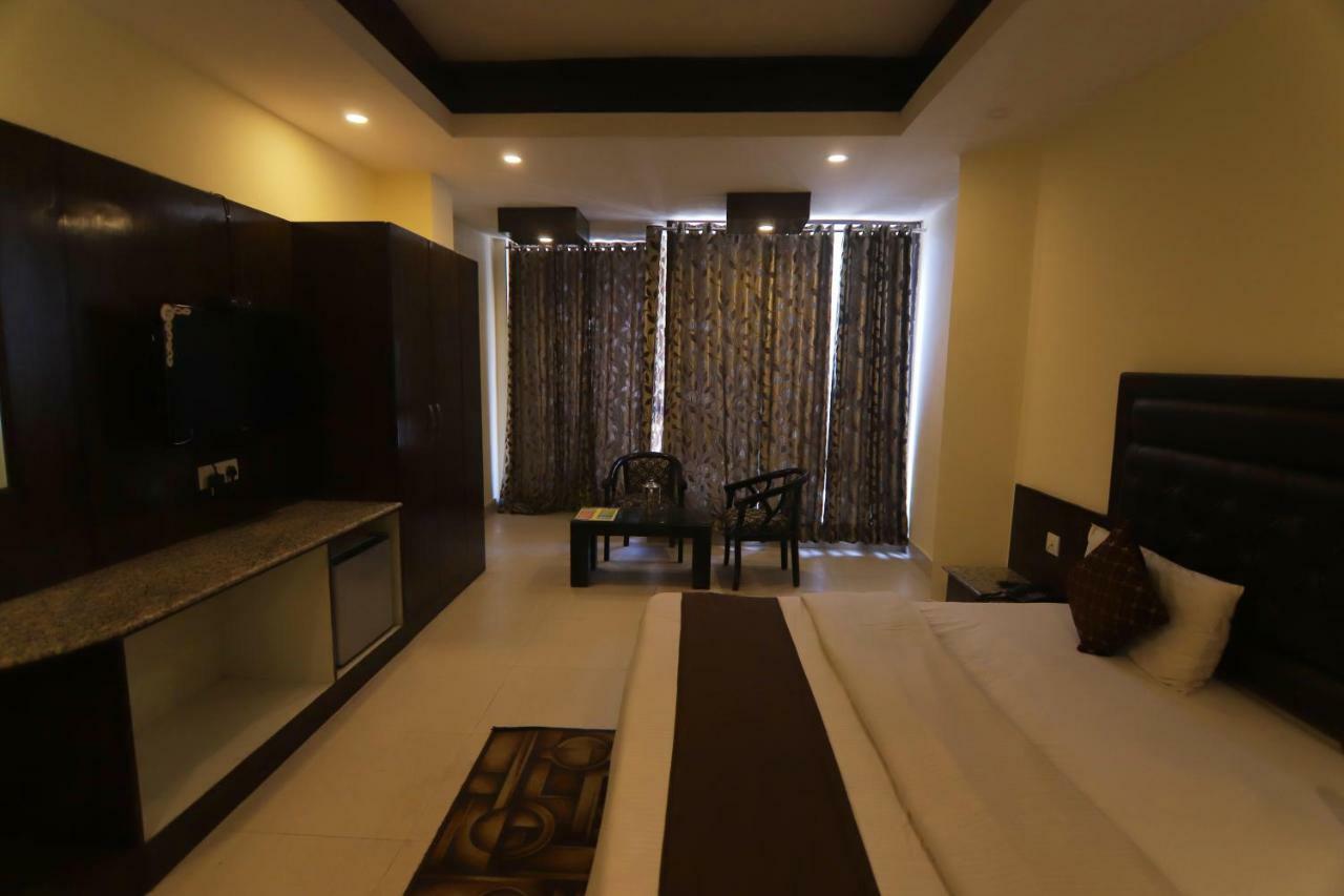 Hotel Sk International Rishikesh Exterior photo